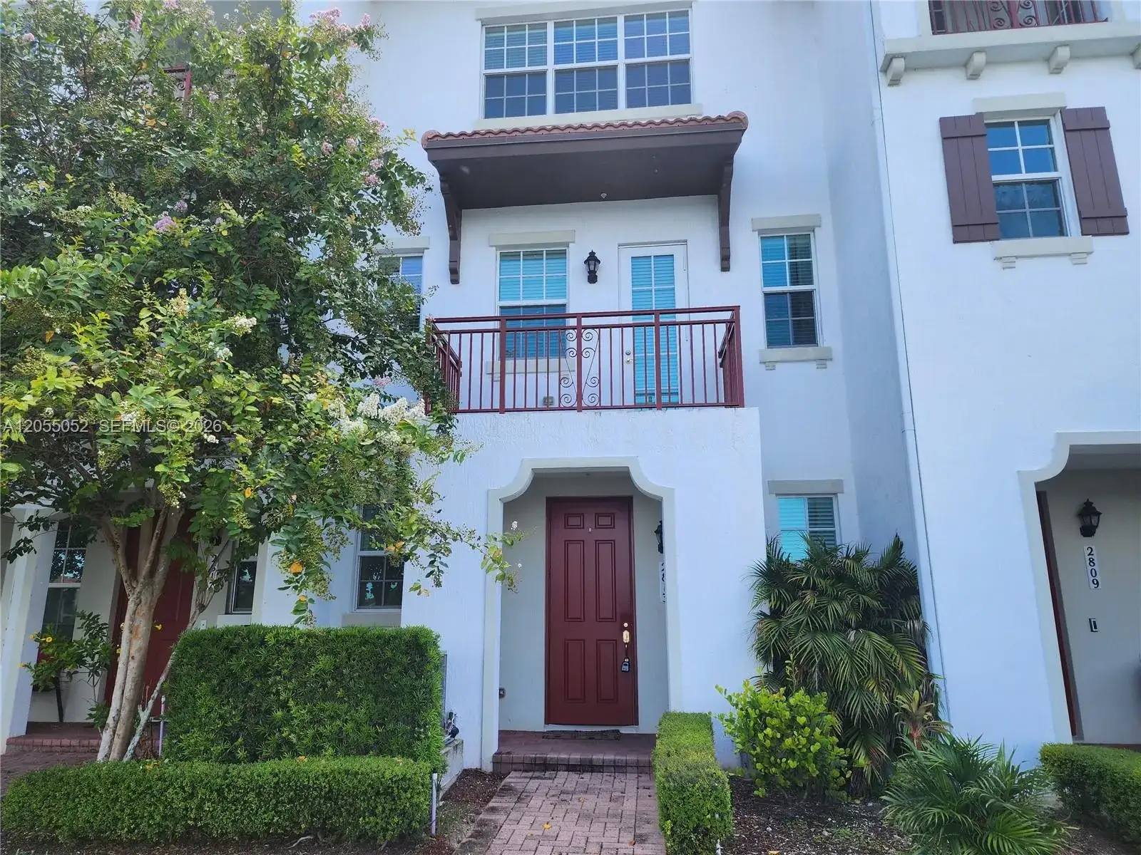 3 bedroom 3 bath Residential for sale at 2813 SW 119th Way, Miramar FL 33025