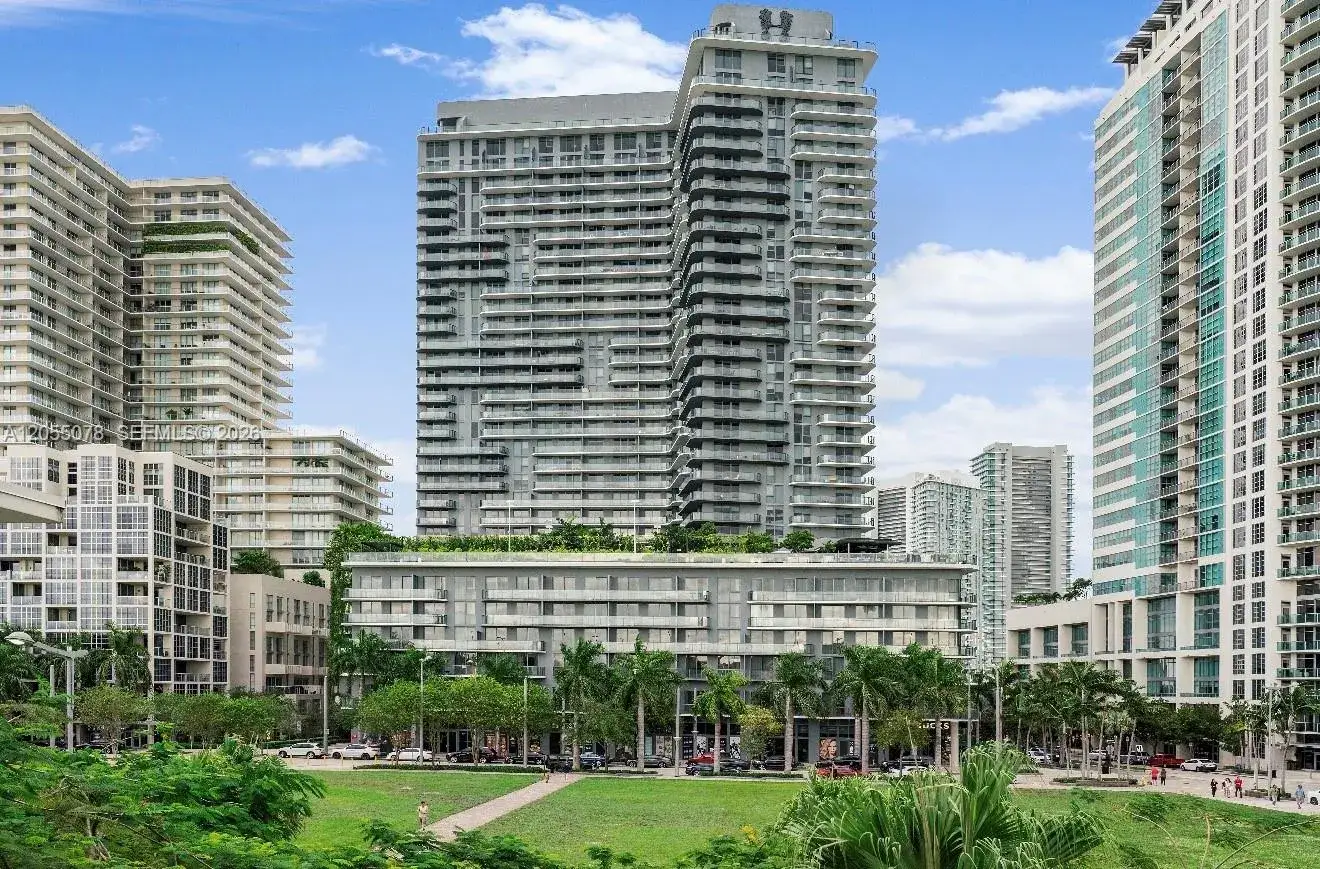 1 bedroom 1 bath Residential for sale at 121 NE 34th St # 2506A, Miami FL 33137
