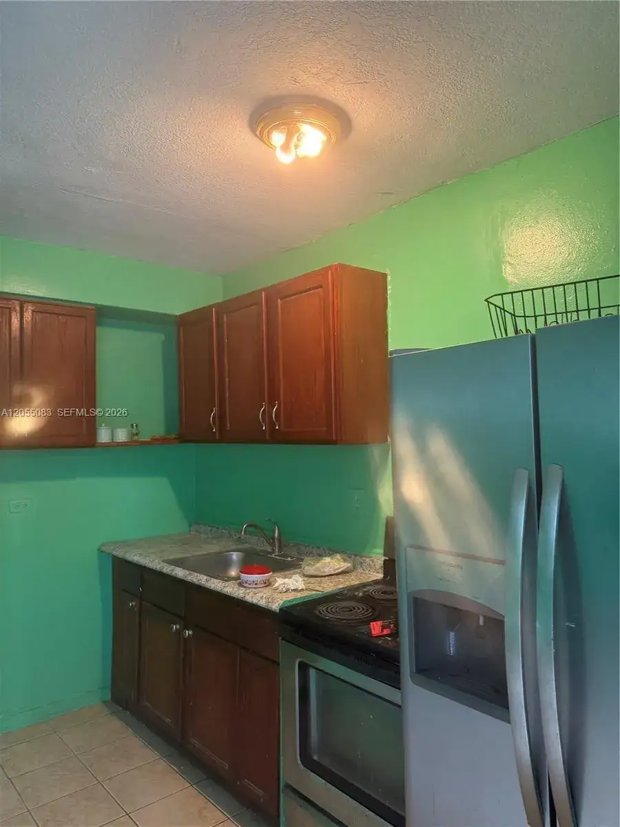 2 bedroom 2 bath Residential Lease for rent at 1757 NW 47th Ter # 1757, Miami FL 33142