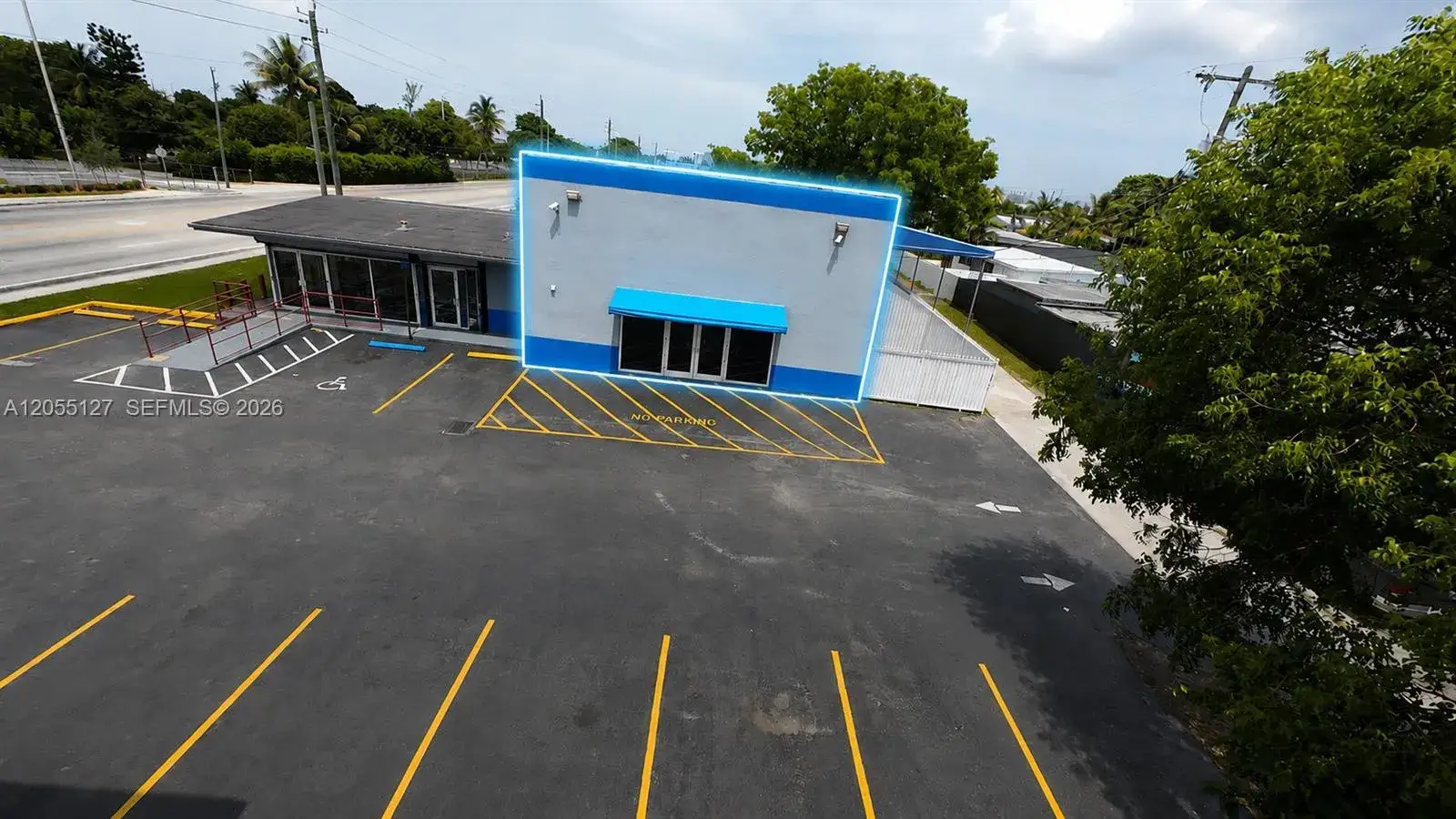 Commercial Sale for sale at 880 E 9th St # 2, Hialeah FL 33010