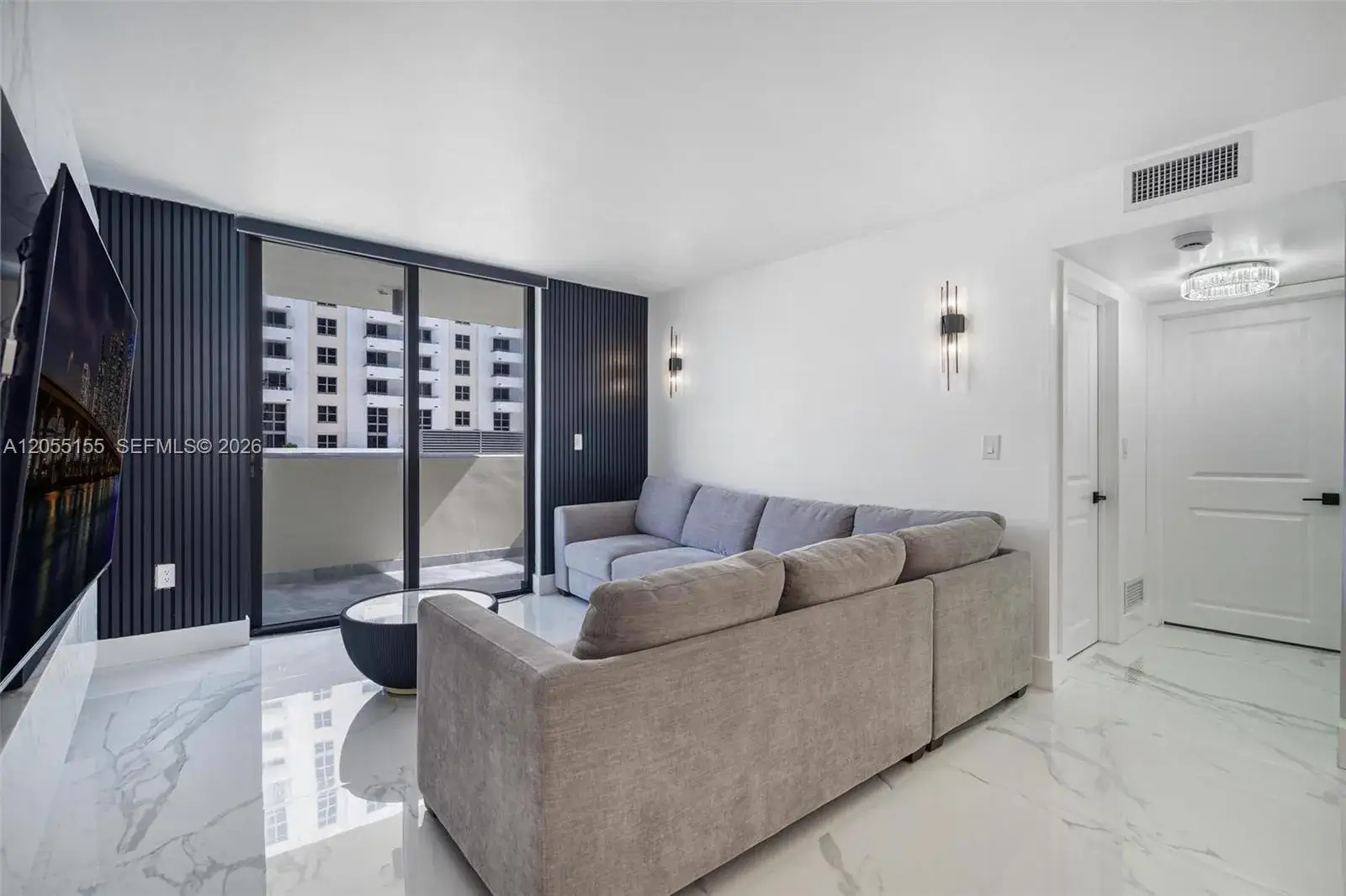 2 bedroom 2 bath Residential for sale at 1623 Collins Ave # 716, Miami Beach FL 33139
