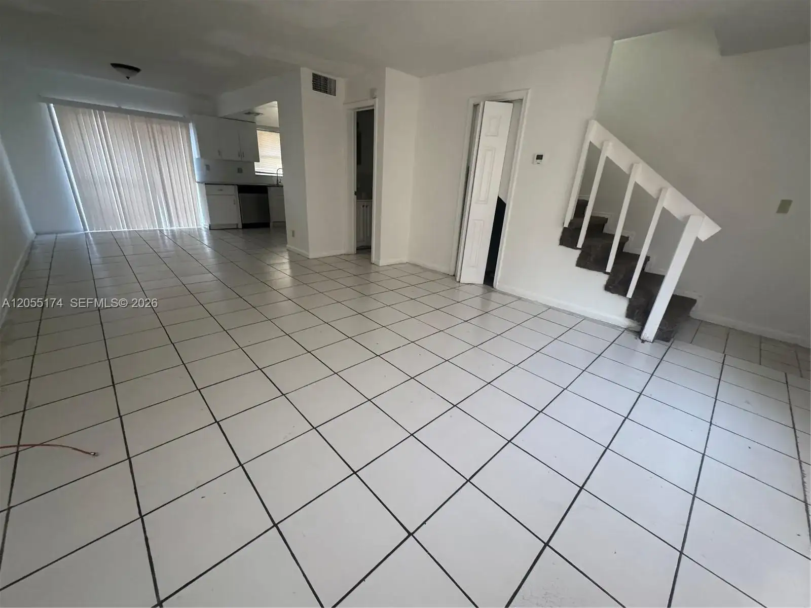 2606 NW 52nd Ave # D15, Lauderhill FL 33313