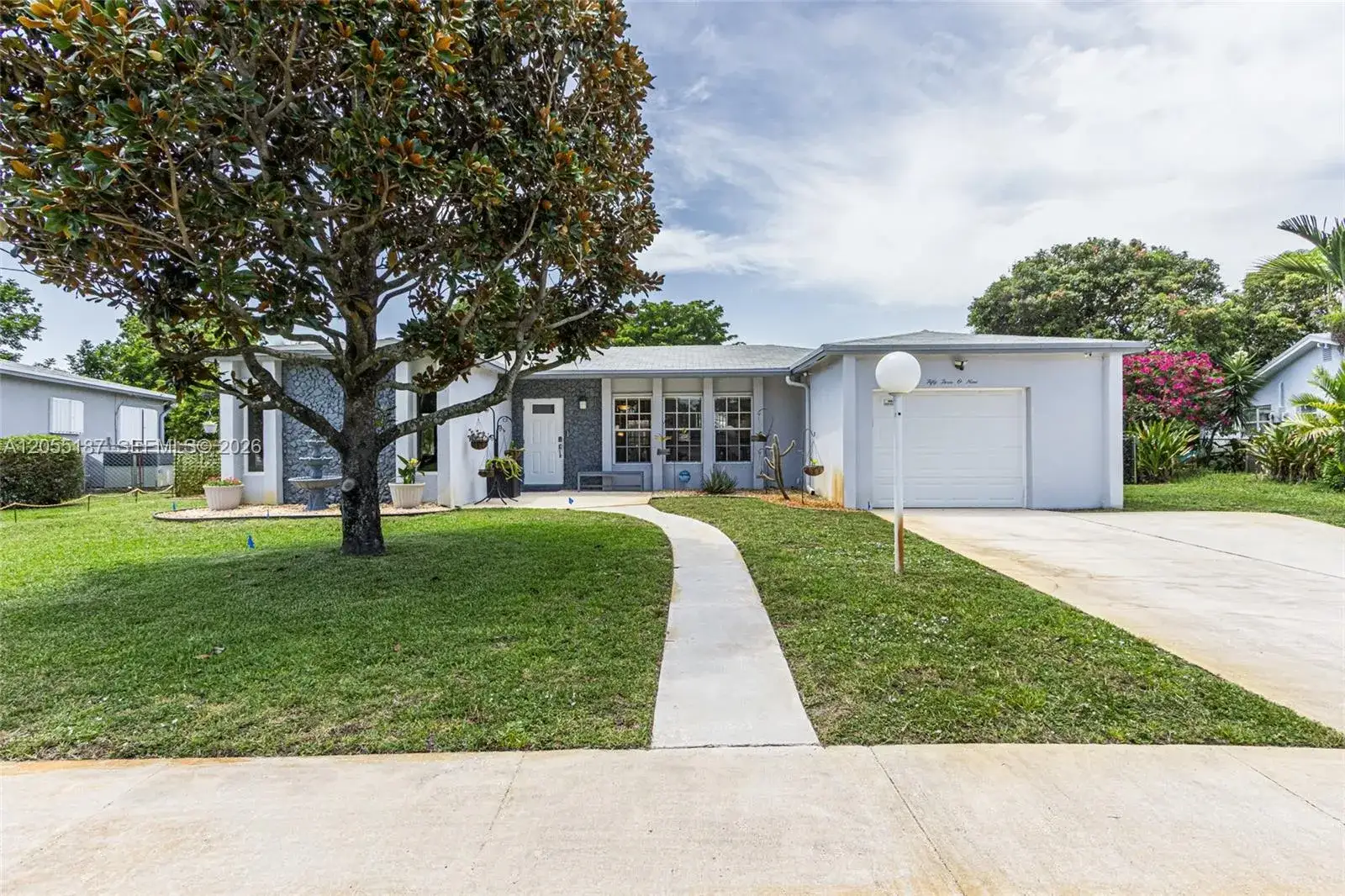 3 bedroom 2 bath Residential for sale at 5309 SW 8th Ct, Margate FL 33068