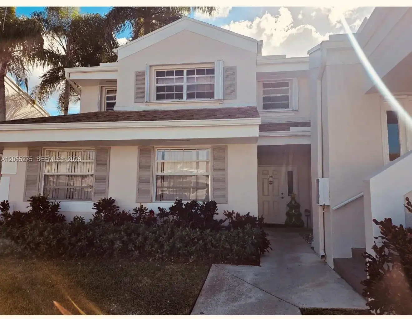 2 bedroom 2 bath Residential for sale at 2253 SE 27 dr, Homestead FL 33035