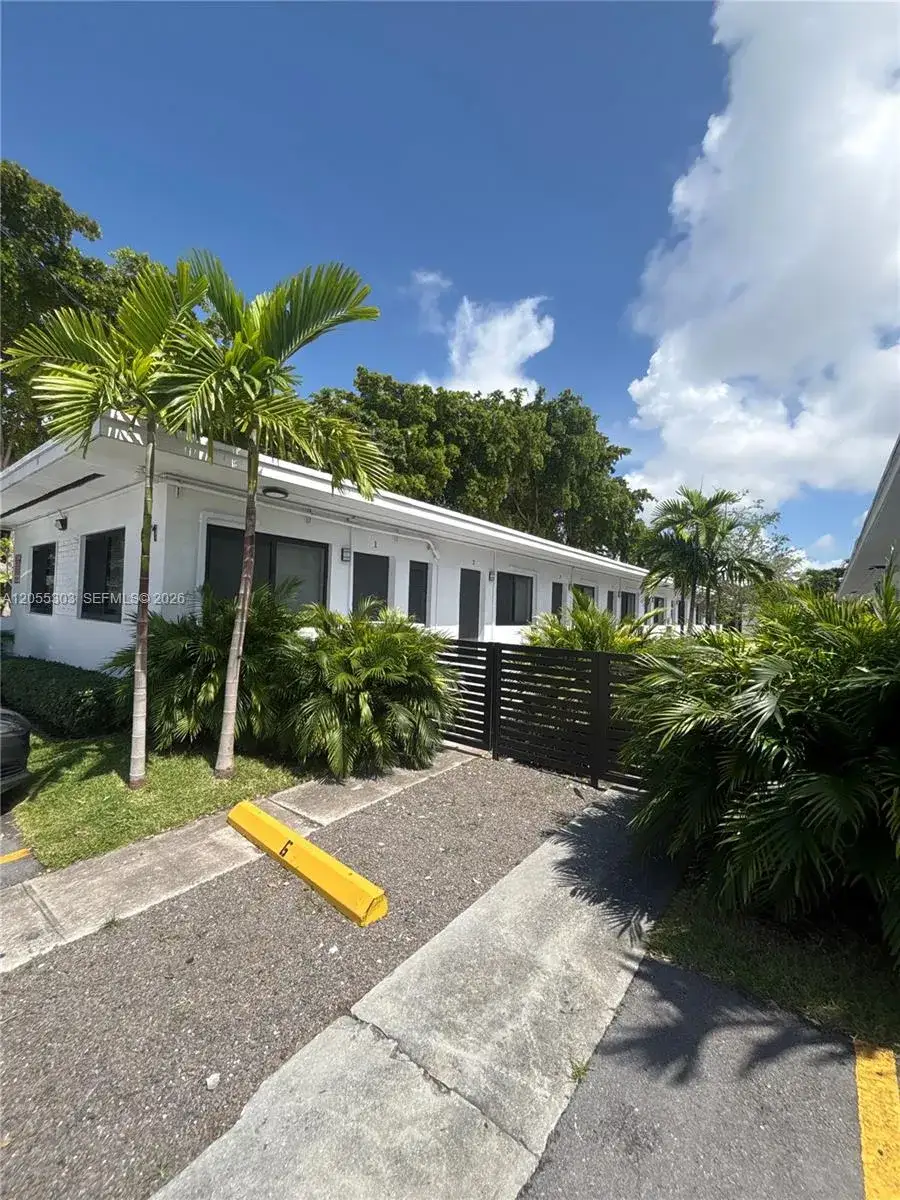 1 bath Residential Lease for rent at 671 SW 7th St # 7, Miami FL 33130
