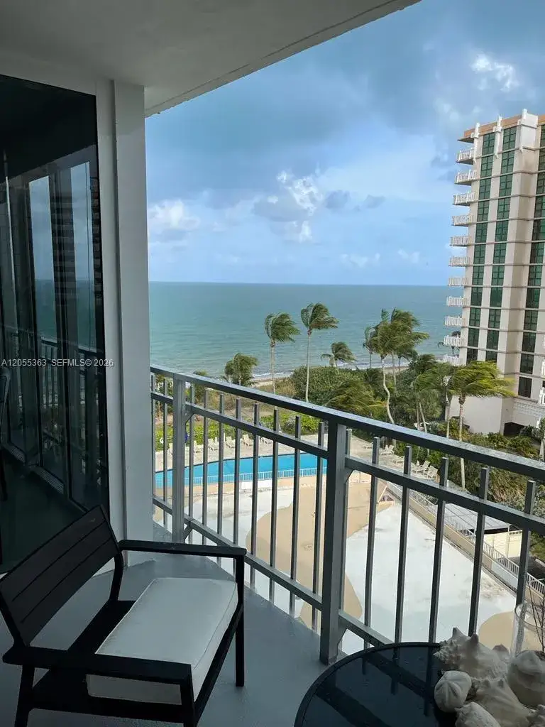 3 bedroom 3 bath Residential Lease for rent at 600 Grapetree Dr, Key Biscayne FL 33149