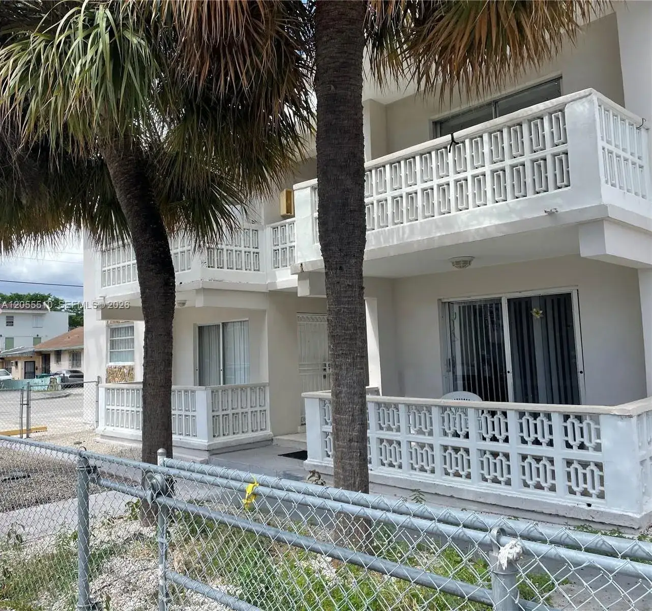 2 bedroom 1 bath Residential Lease for rent at 1057 SW 7th St # 1, Miami FL 33130