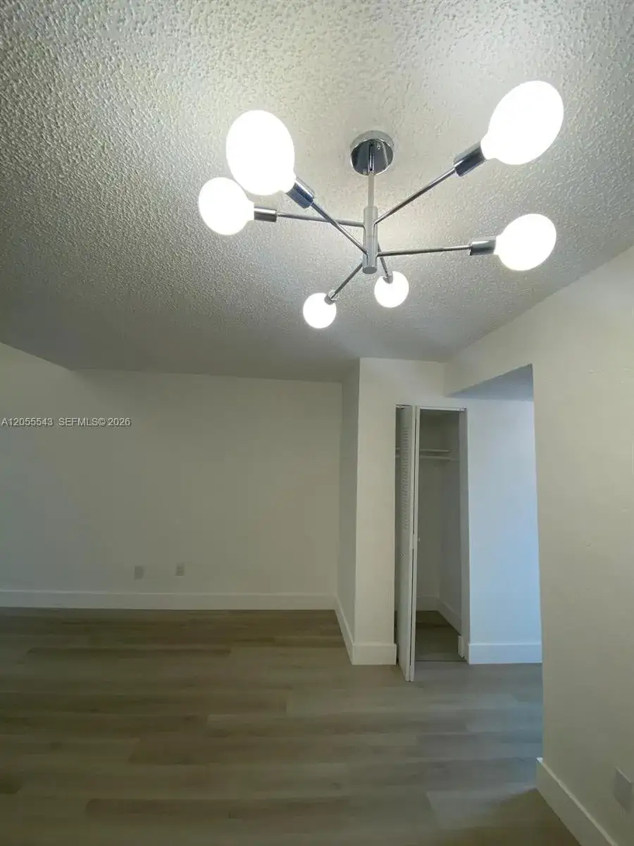 1 bedroom 1 bath Residential Lease for rent at 10901 N Kendall Dr. # 210, Miami FL 33176