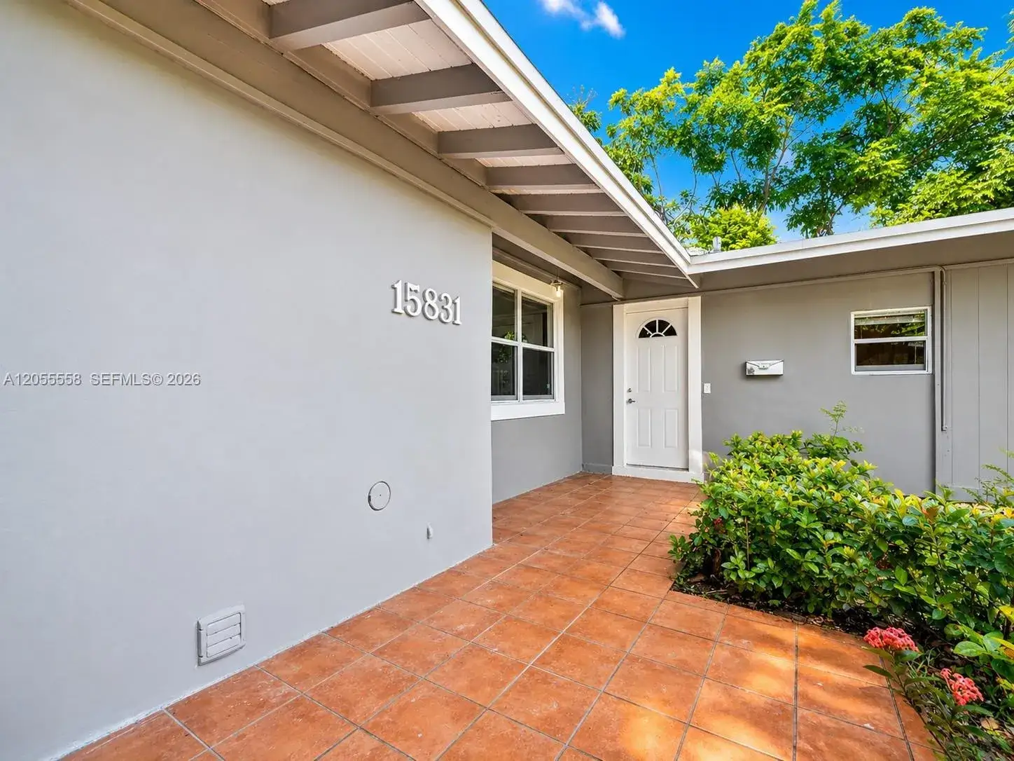 4 bedroom 3 bath Residential for sale at 15831 Palmetto Club Dr, Miami FL 33157