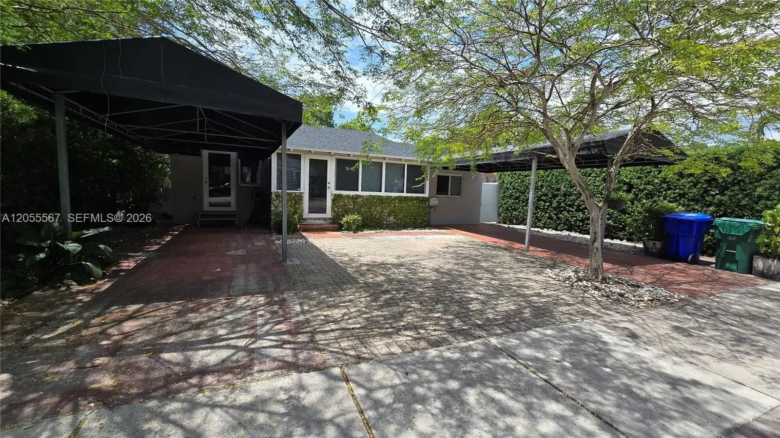 5 bedroom 5 bath Residential Lease for rent at 2000 SW 25th St # 1, Miami FL 33133