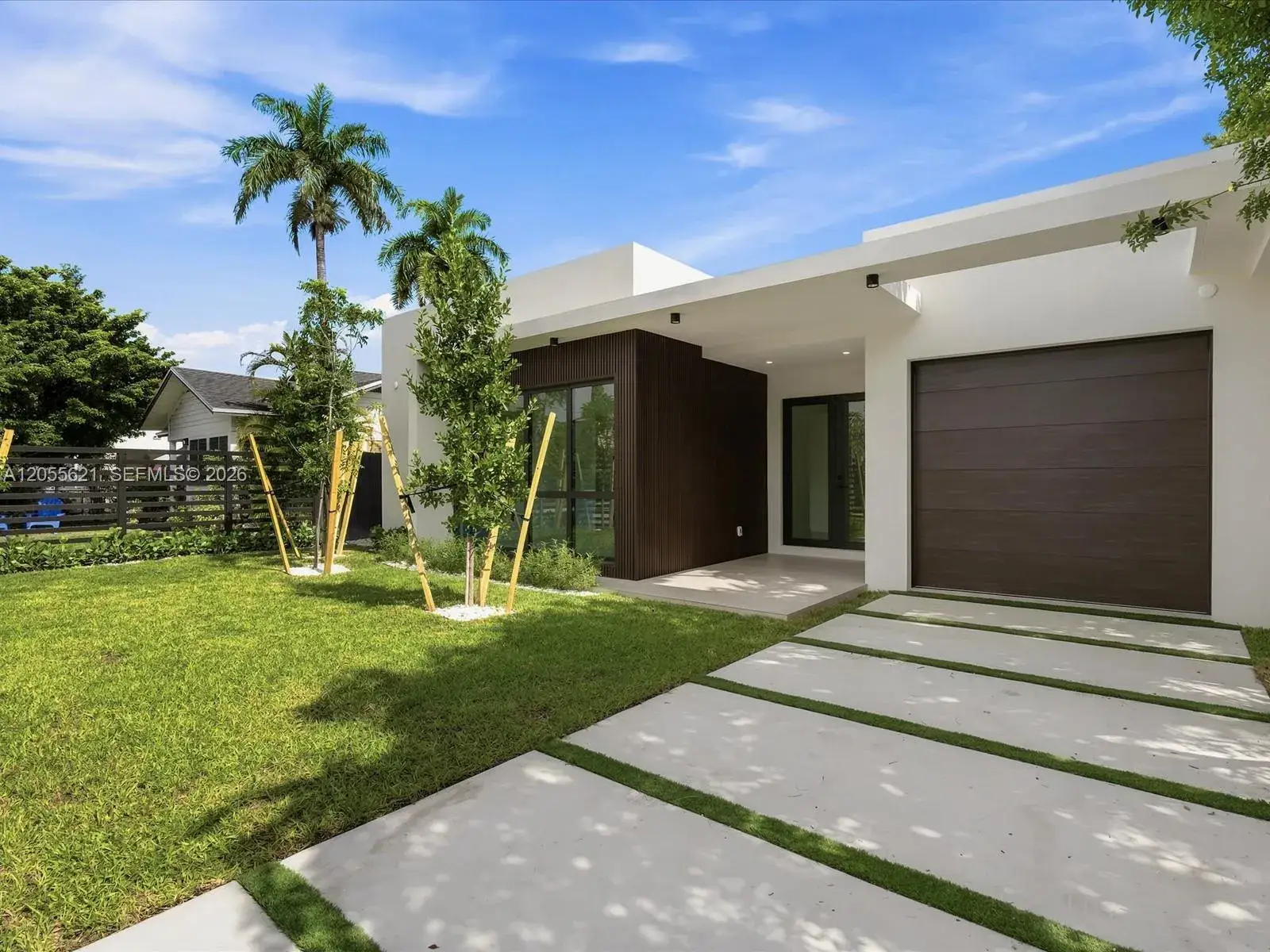 4 bedroom 3 bath Residential for sale at 1621 SW 11th Ter, Miami FL 33135