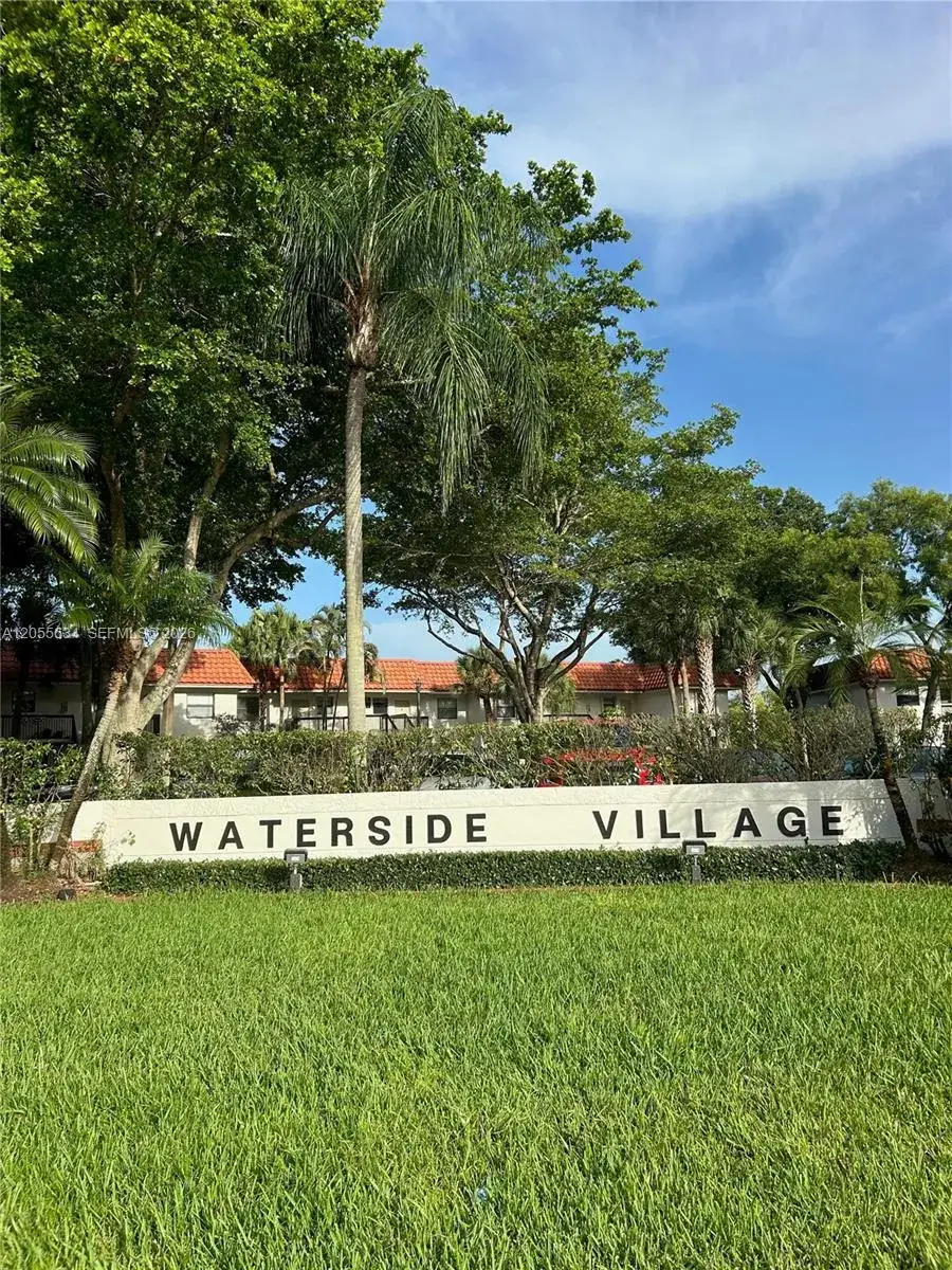 2 bedroom 2 bath Residential for sale at 15710 E Waterside Cir # 203, Sunrise FL 33326