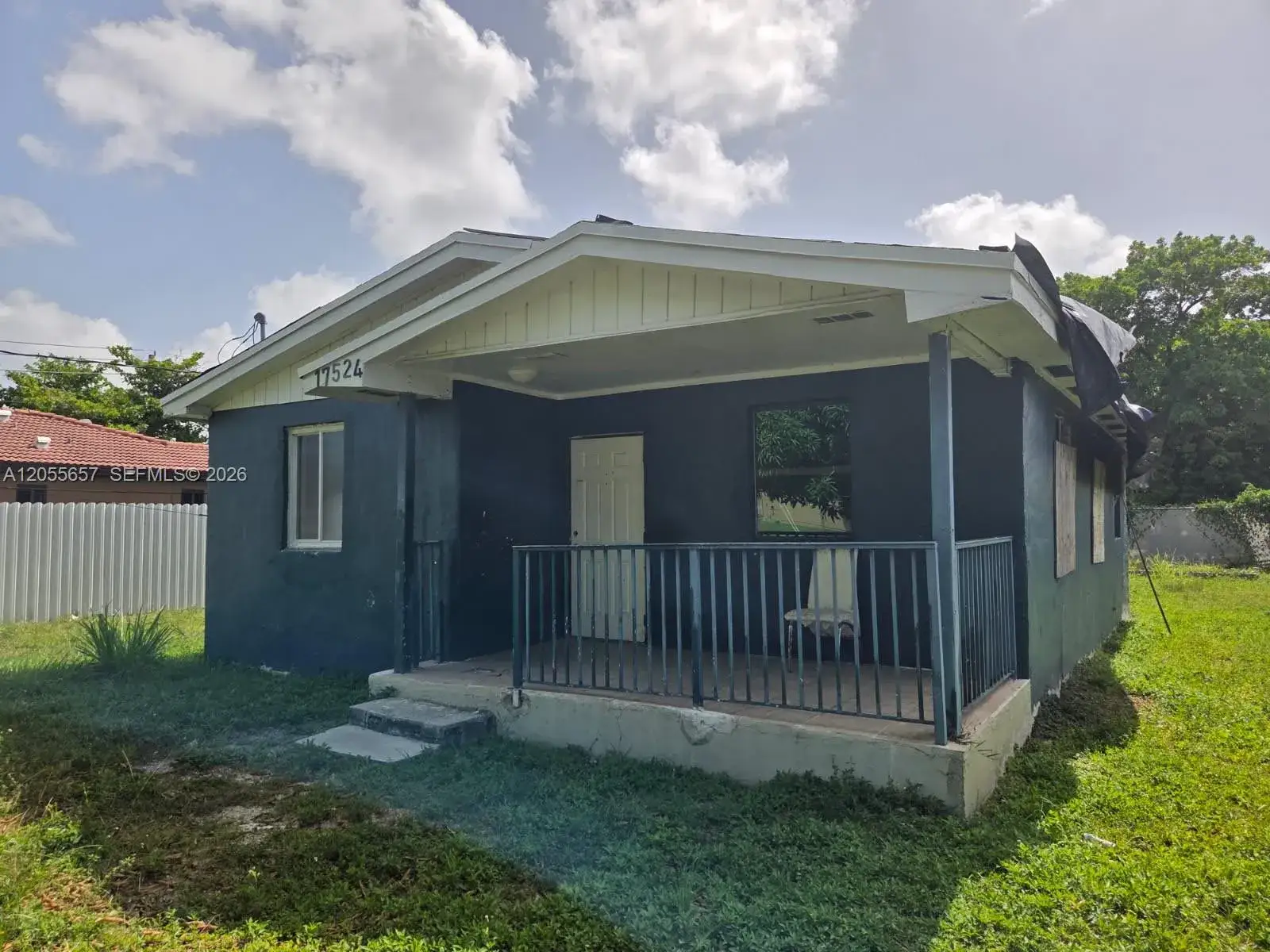 4 bedroom 1 bath Residential for sale at 17524 SW 103rd Ave, Miami FL 33157
