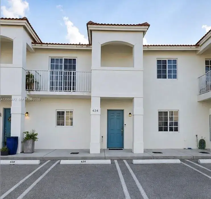 2 bedroom 1 bath Residential for sale at 634 SW 2nd Pl, Florida City FL 33034
