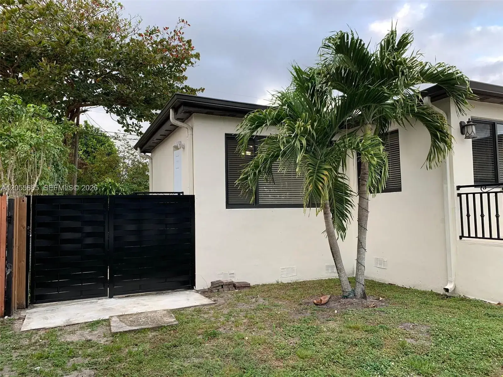 1 bath Residential Lease for rent at 7935 SW 17th Ter # 2, Miami FL 33155