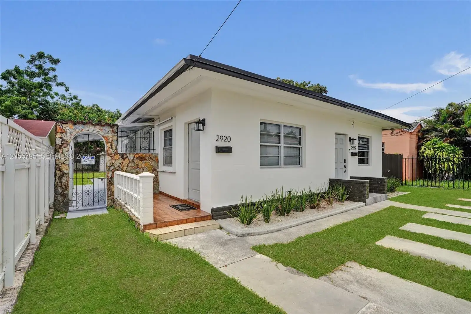 2 bedroom 1 bath Residential Lease for rent at 2920 SW 3rd St # 2920, Miami FL 33135