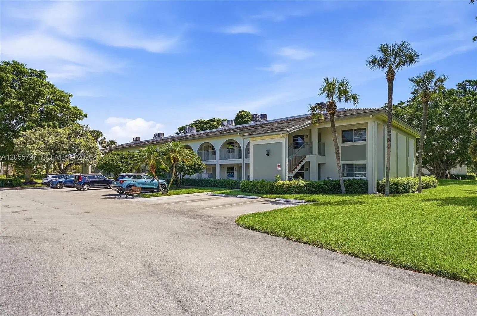 2 bedroom 2 bath Residential for sale at 1105 Bahama Bnd # F2, Coconut Creek FL 33066