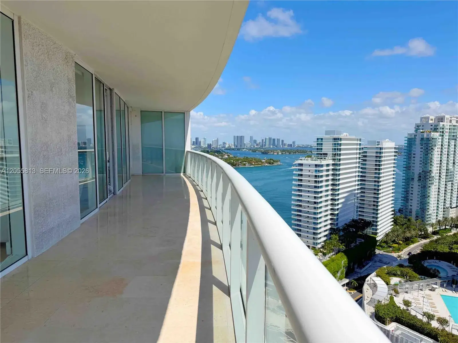 2 bedroom 2 bath Residential for sale at 450 Alton Rd # 2610, Miami Beach FL 33139