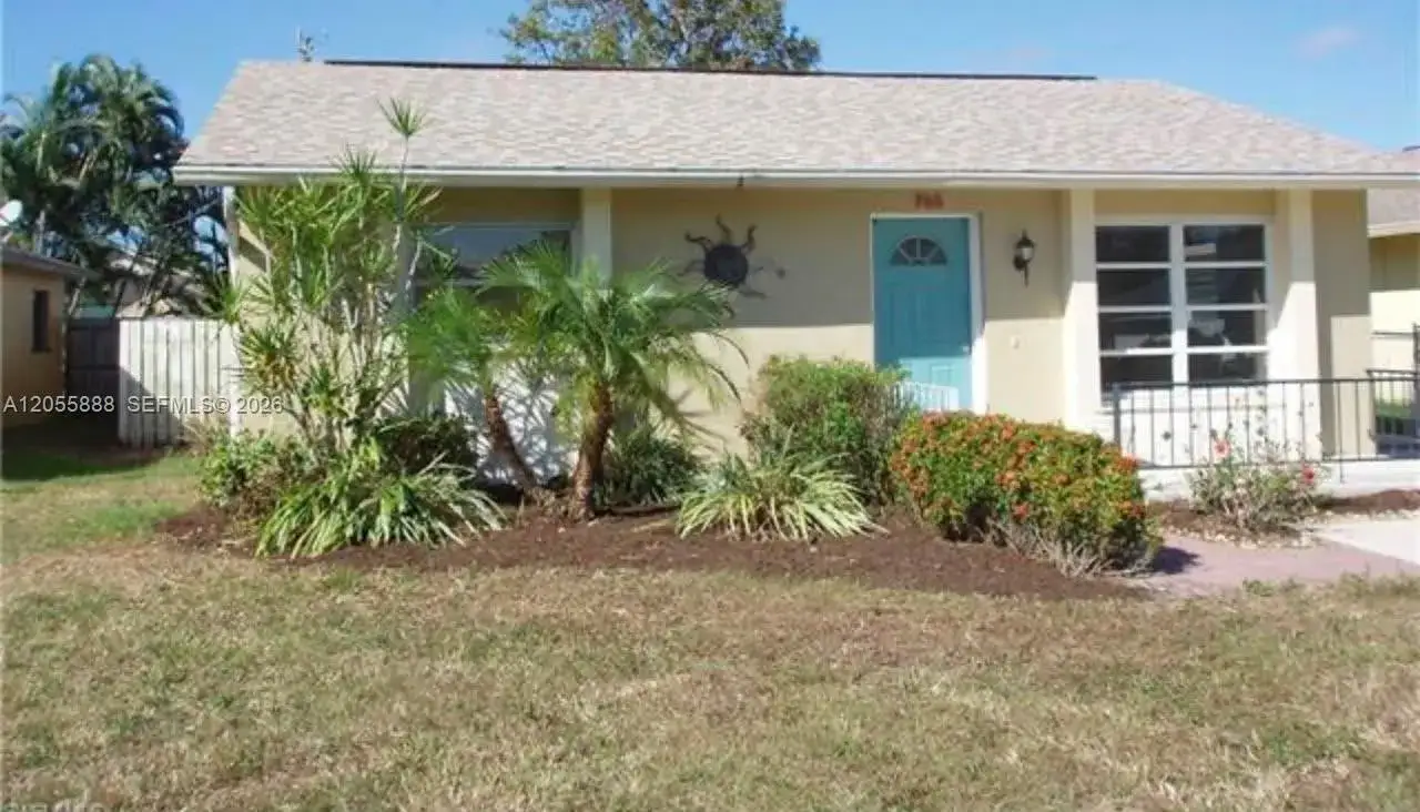 763 N 100th Ave N # 0, Naples FL 34108