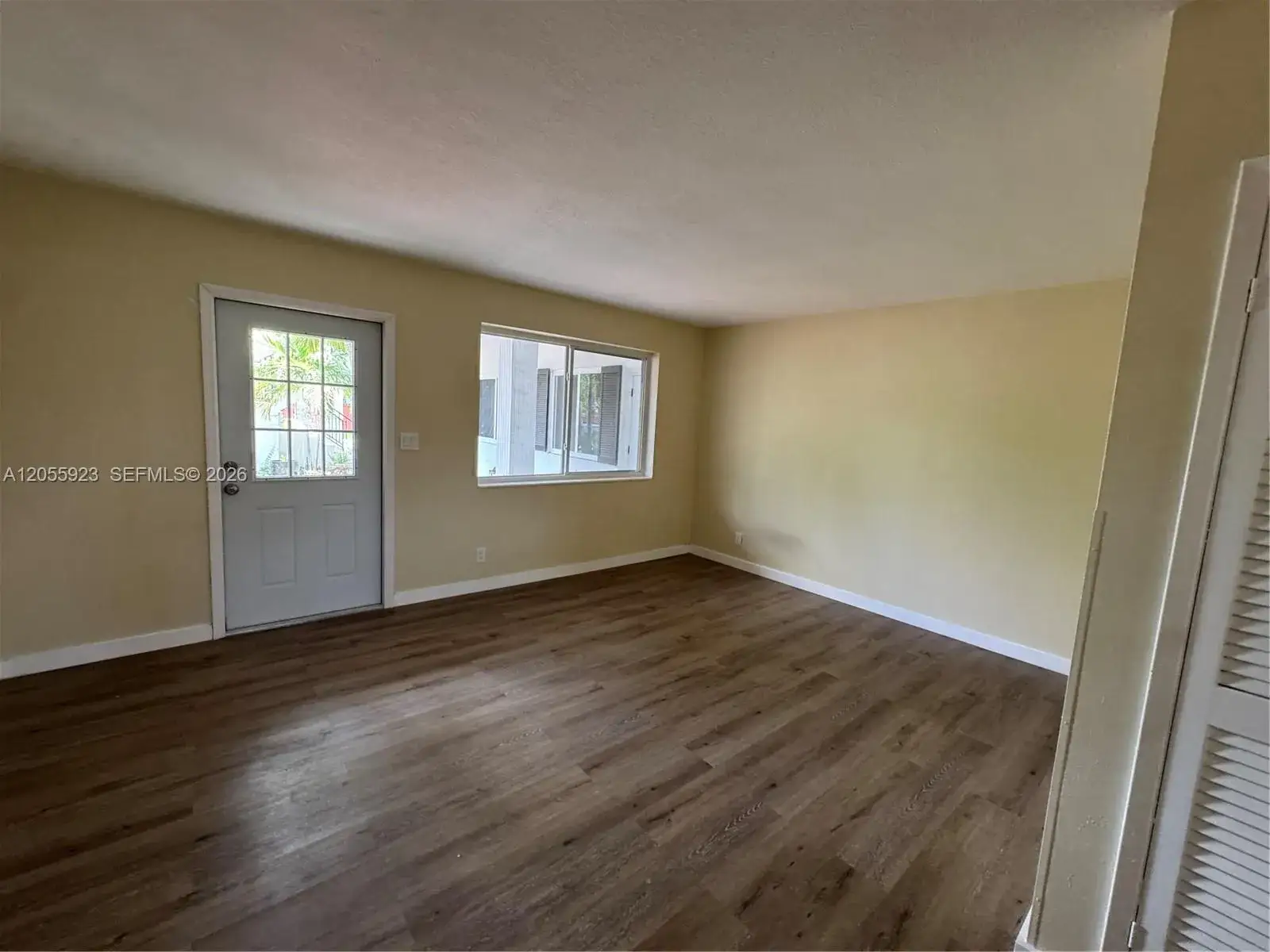 1 bedroom 1 bath Residential for sale at 707 S 19th Ave # 1, Hollywood FL 33020