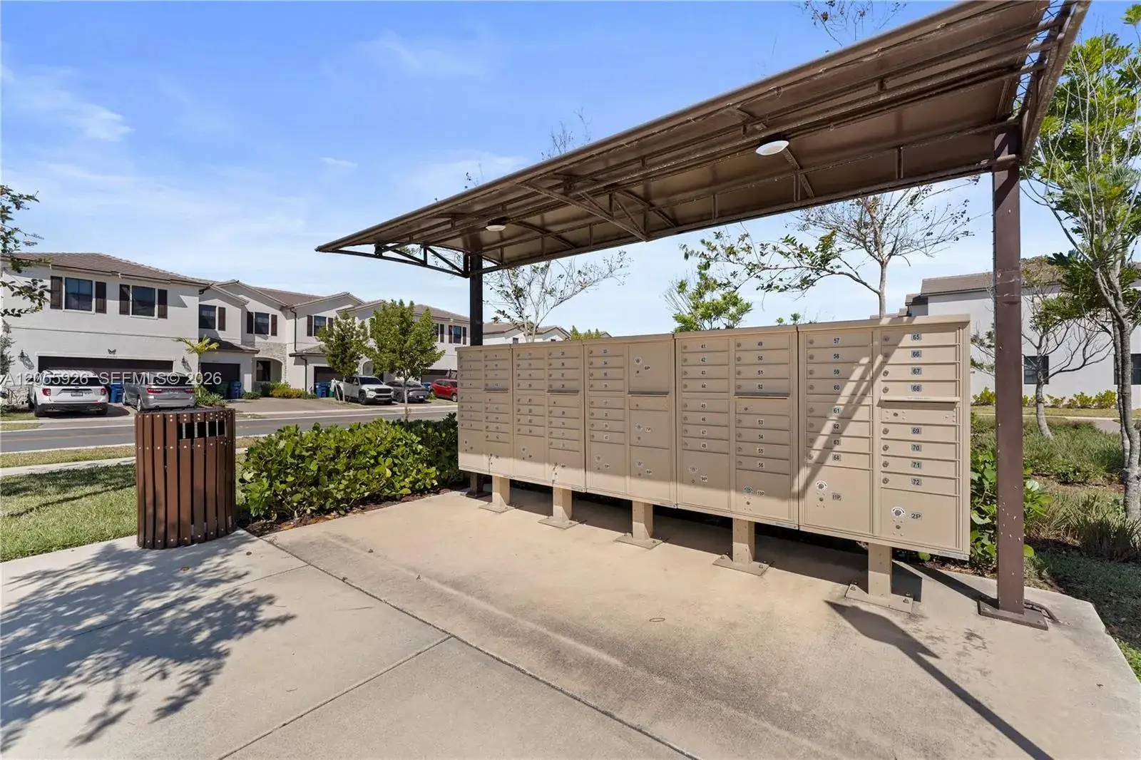 3 bedroom 2 bath Residential Lease for rent at 12958 SW 231st St, Miami FL 33170