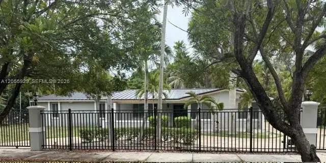 8220 SW 152nd St # 0, Palmetto Bay FL 33157