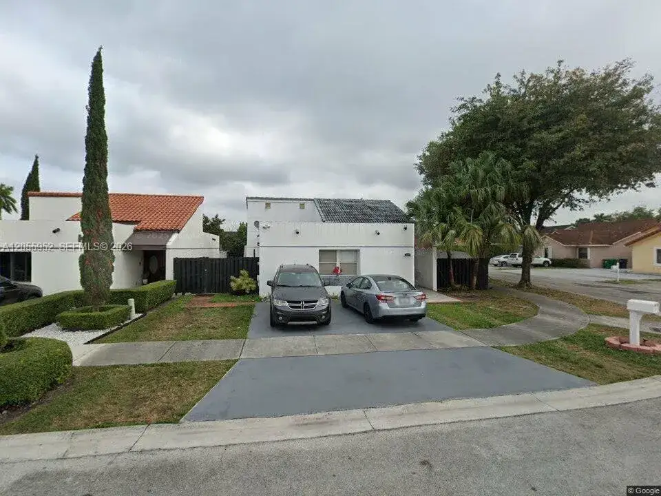 4 bedroom 2 bath Residential Lease for rent at 6227 SW 132nd Pl, Miami FL 33183