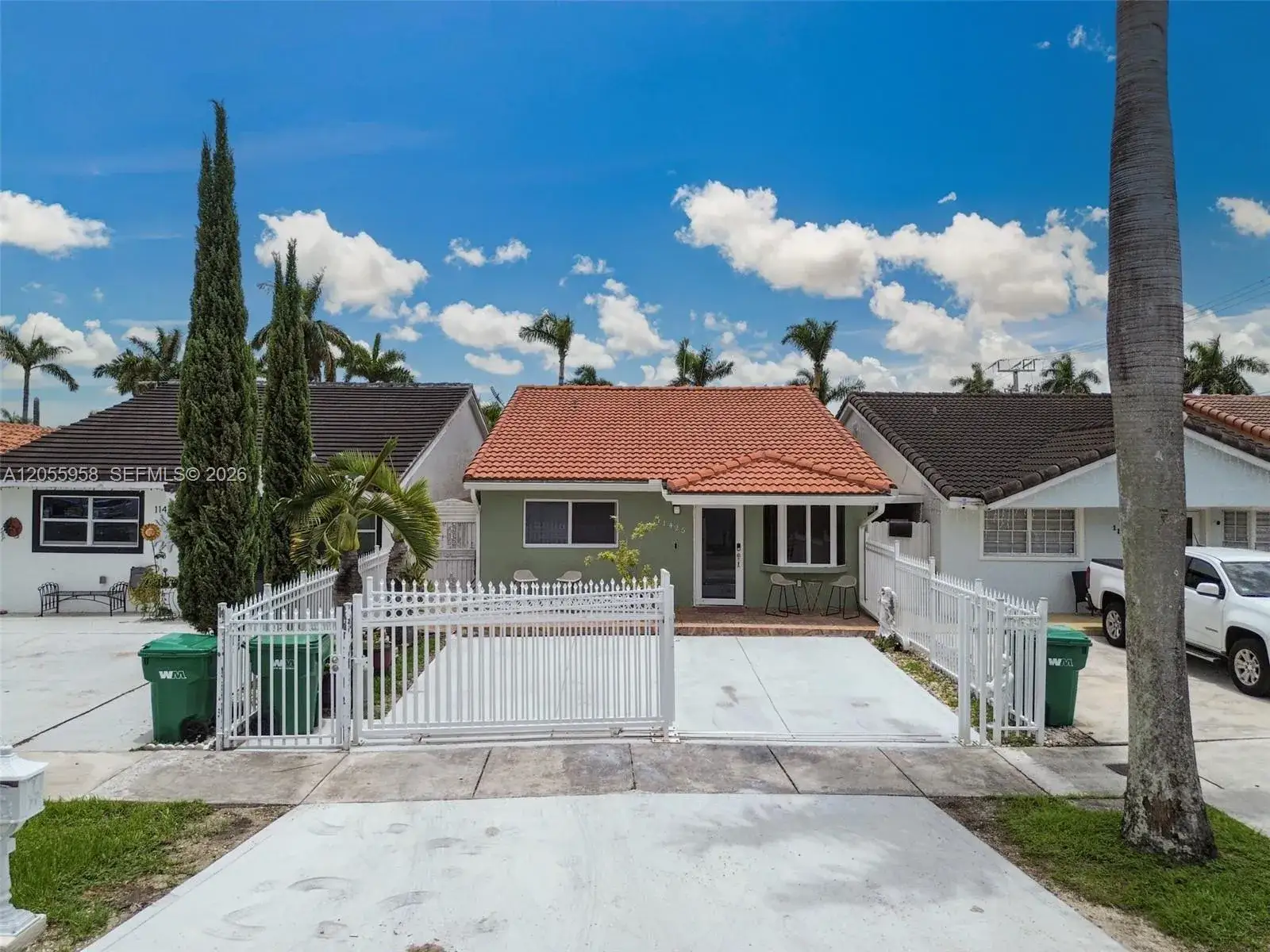 3 bedroom 2 bath Residential for sale at 11425 NW 88th Ct, Hialeah Gardens FL 33018
