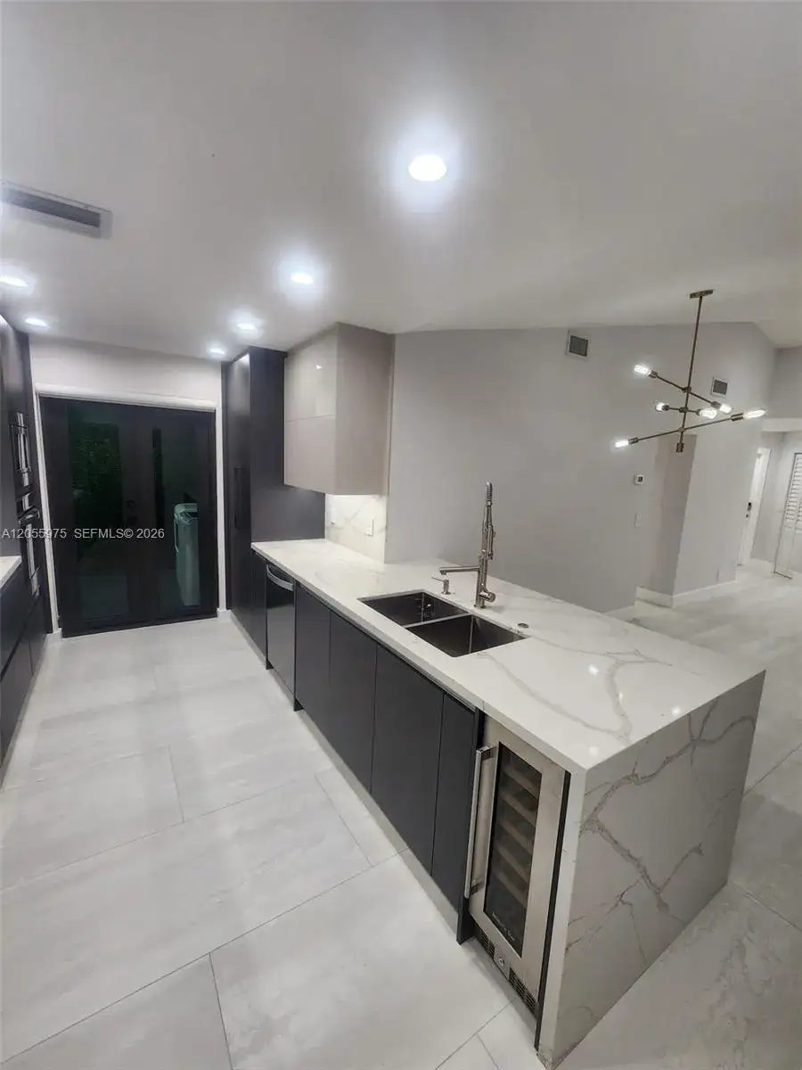 3 bedroom 2 bath Residential Lease for rent at 6376 NW 170th Ln # 6376, Hialeah FL 33015