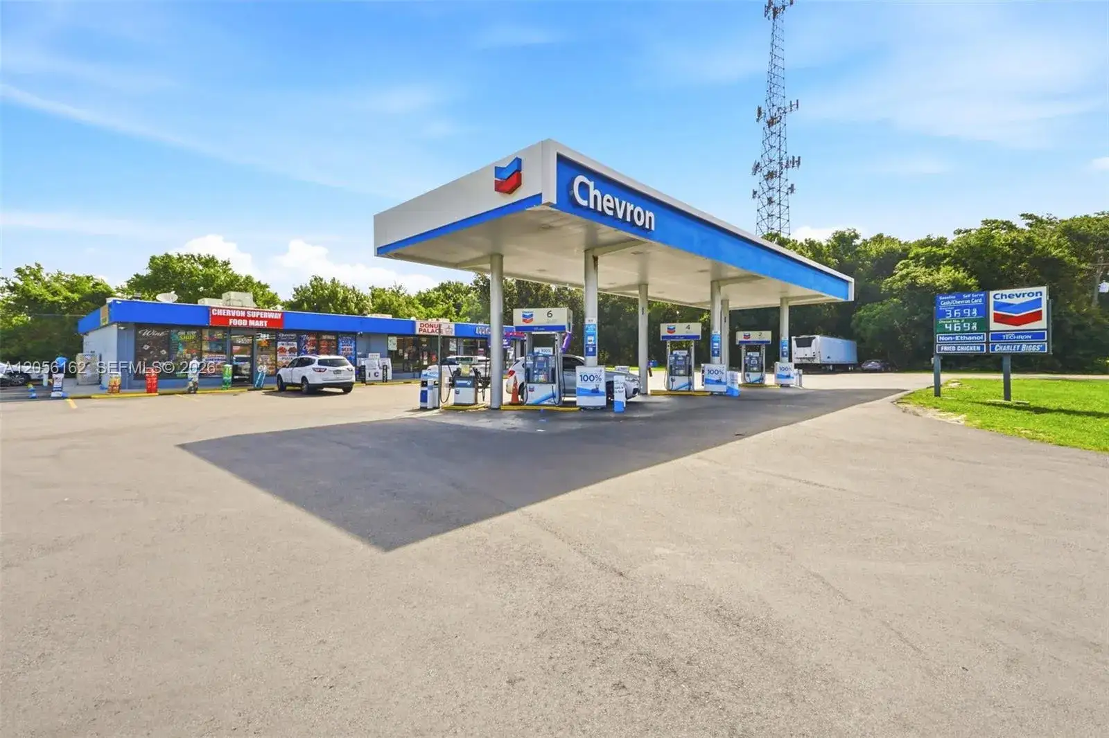Commercial Sale for sale at 2590 RECKER HWY, FL 33880