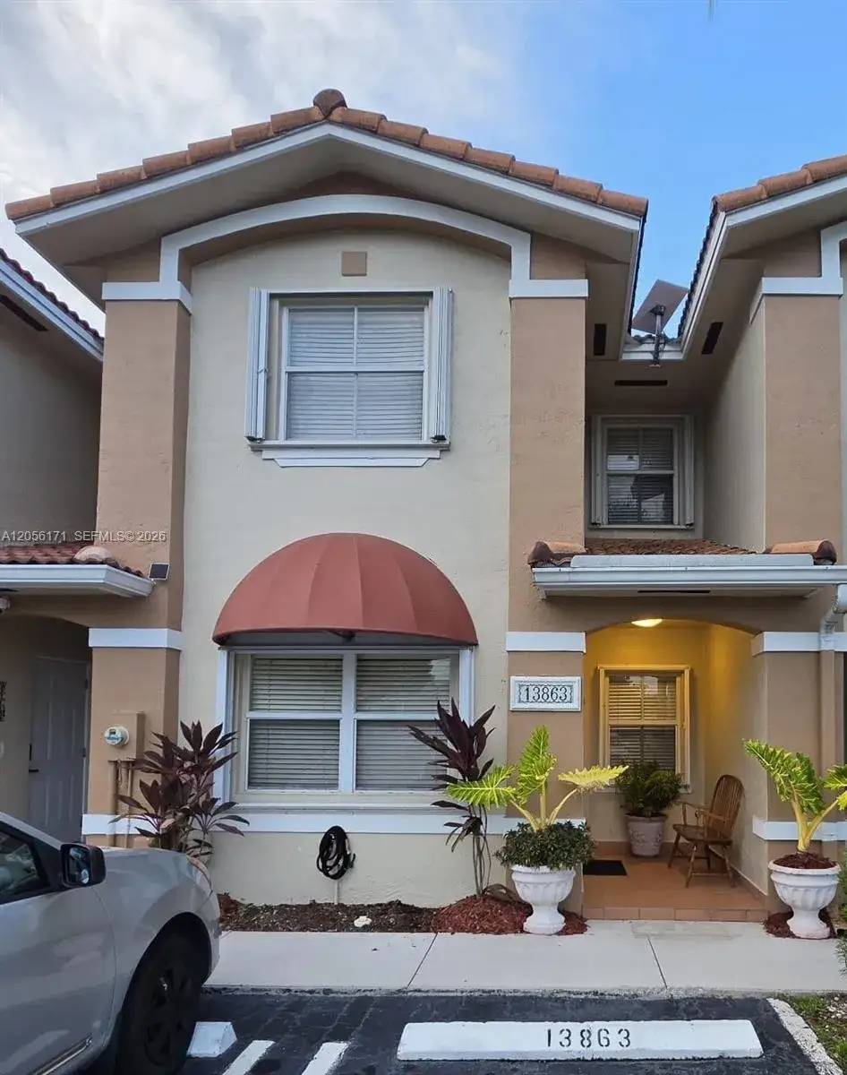 3 bedroom 2 bath Residential for sale at 13863 SW 62nd Ter, Miami FL 33183