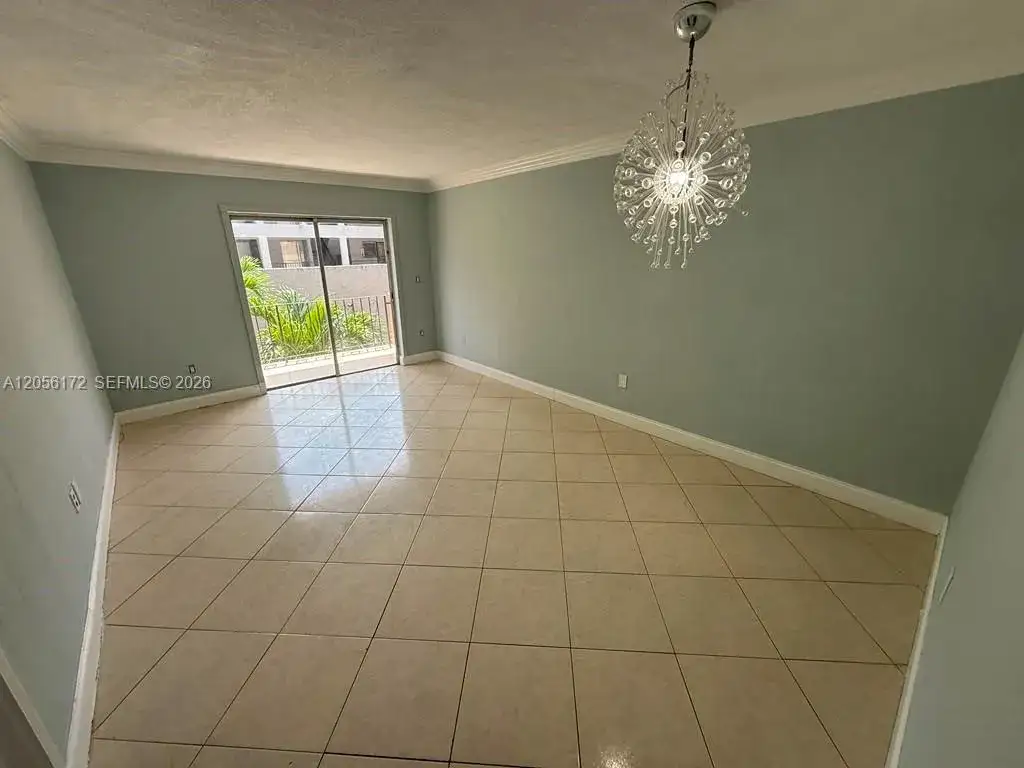 1 bedroom 1 bath Residential Lease for rent at 1055 W 77th St # 309, Hialeah FL 33014