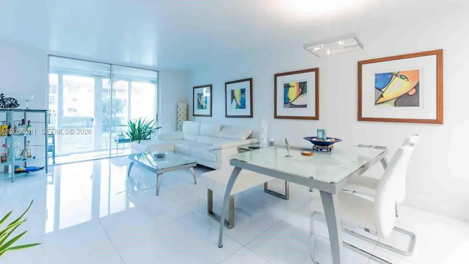 2 bedroom 2 bath Residential for sale at 2931 E Sunrise Lakes Dr # 109, Sunrise FL 33322