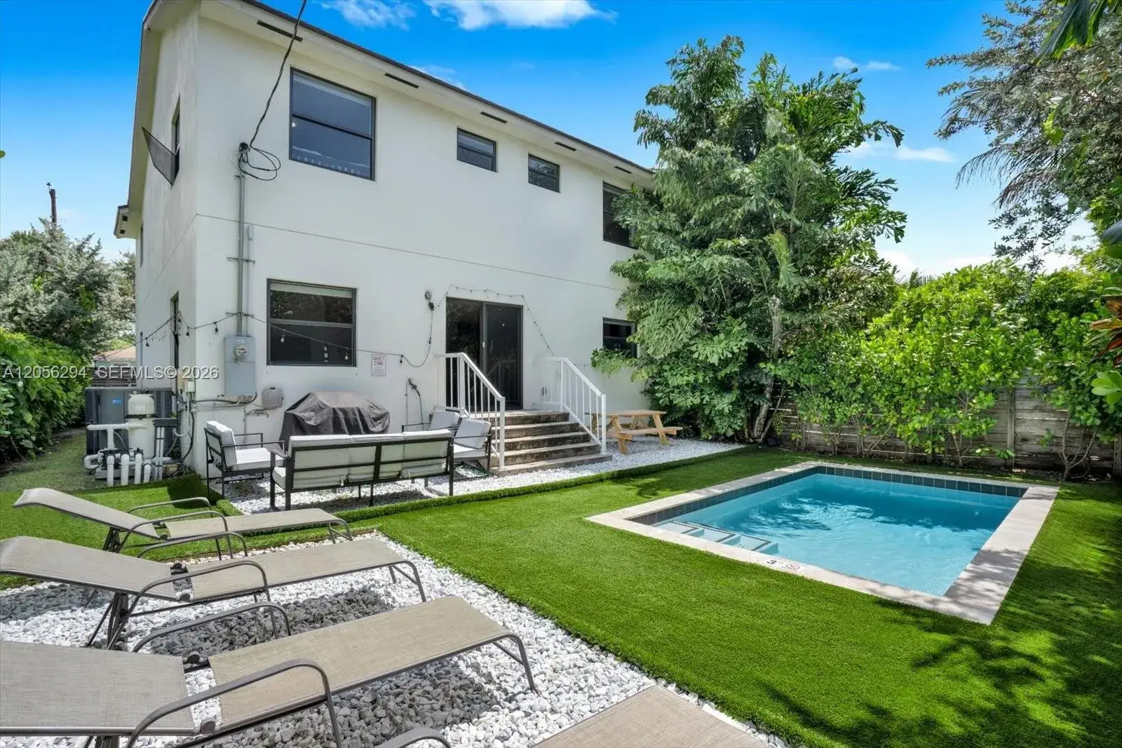 4 bedroom 4 bath Residential Lease for rent at 808 SW 29th St, Fort Lauderdale FL 33315