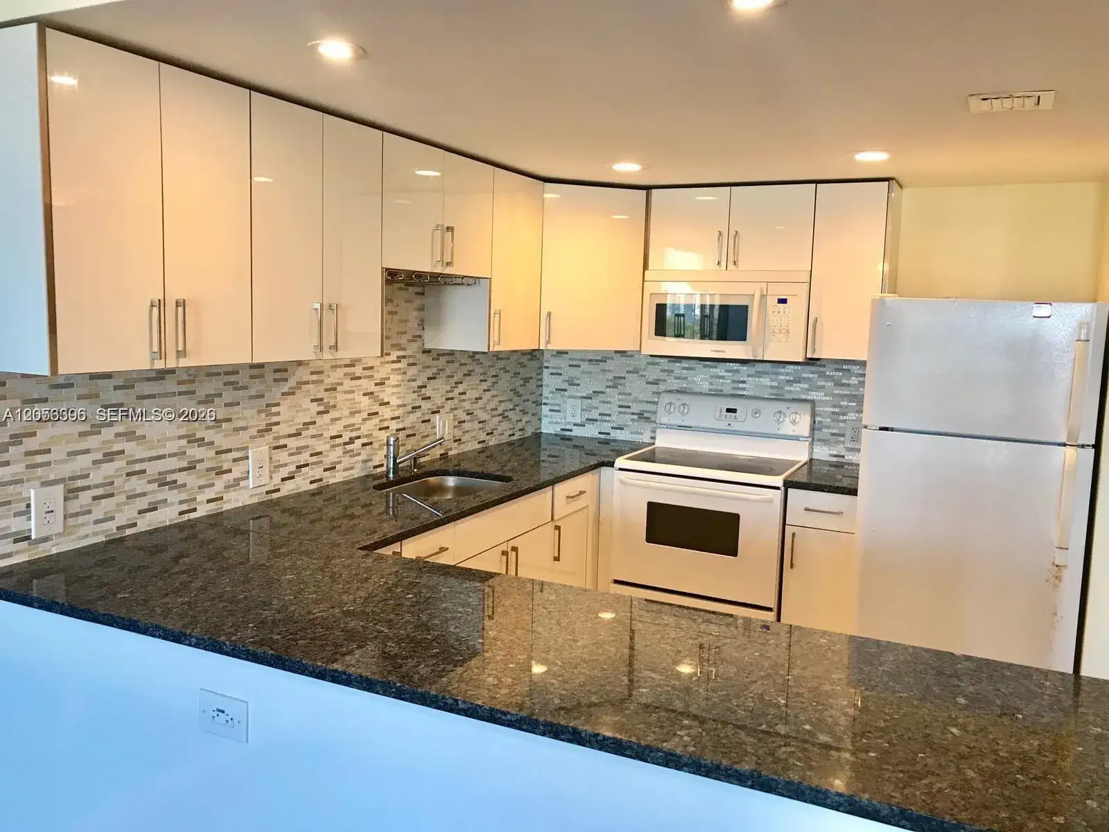 13155 Ixora Ct # 907, North Miami FL 33181