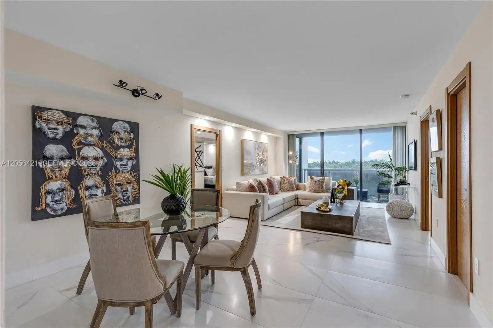 2 bedroom 2 bath Residential Lease for rent at 20505 E Country Club Dr # 532, Aventura FL 33180
