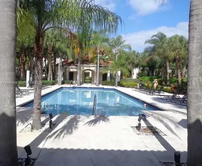 2 bedroom 2 bath Residential Lease for rent at 570 S Park Rd # 6, Hollywood FL 33021