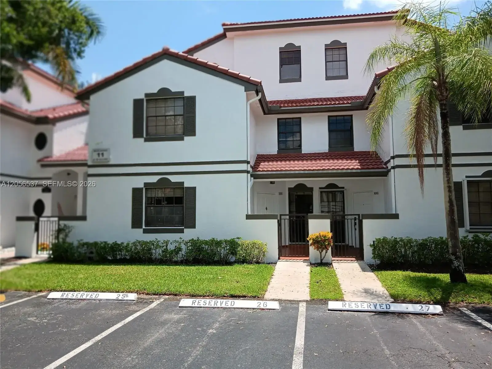 2 bedroom 2 bath Residential Lease for rent at 401 SW 158th Ter # 105, Pembroke Pines FL 33027