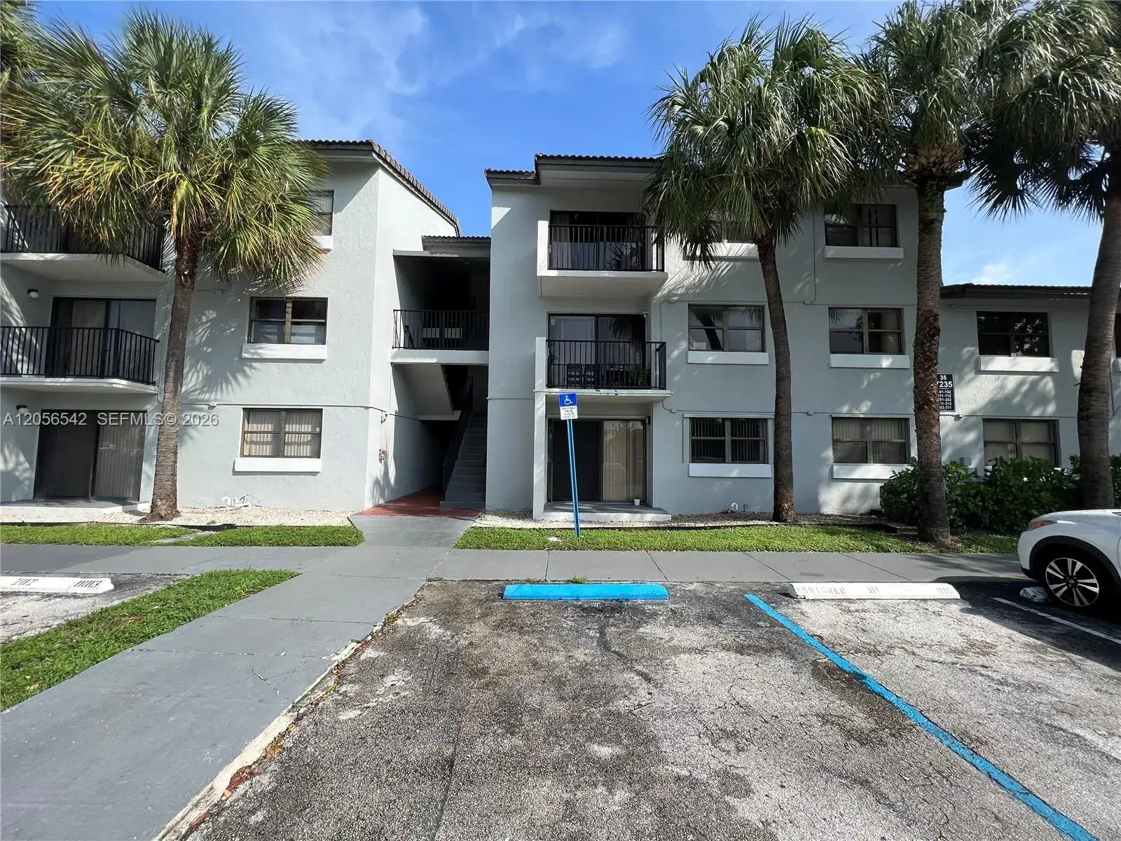 2 bedroom 2 bath Residential for sale at 7235 NW 179th St # 104, Hialeah FL 33015