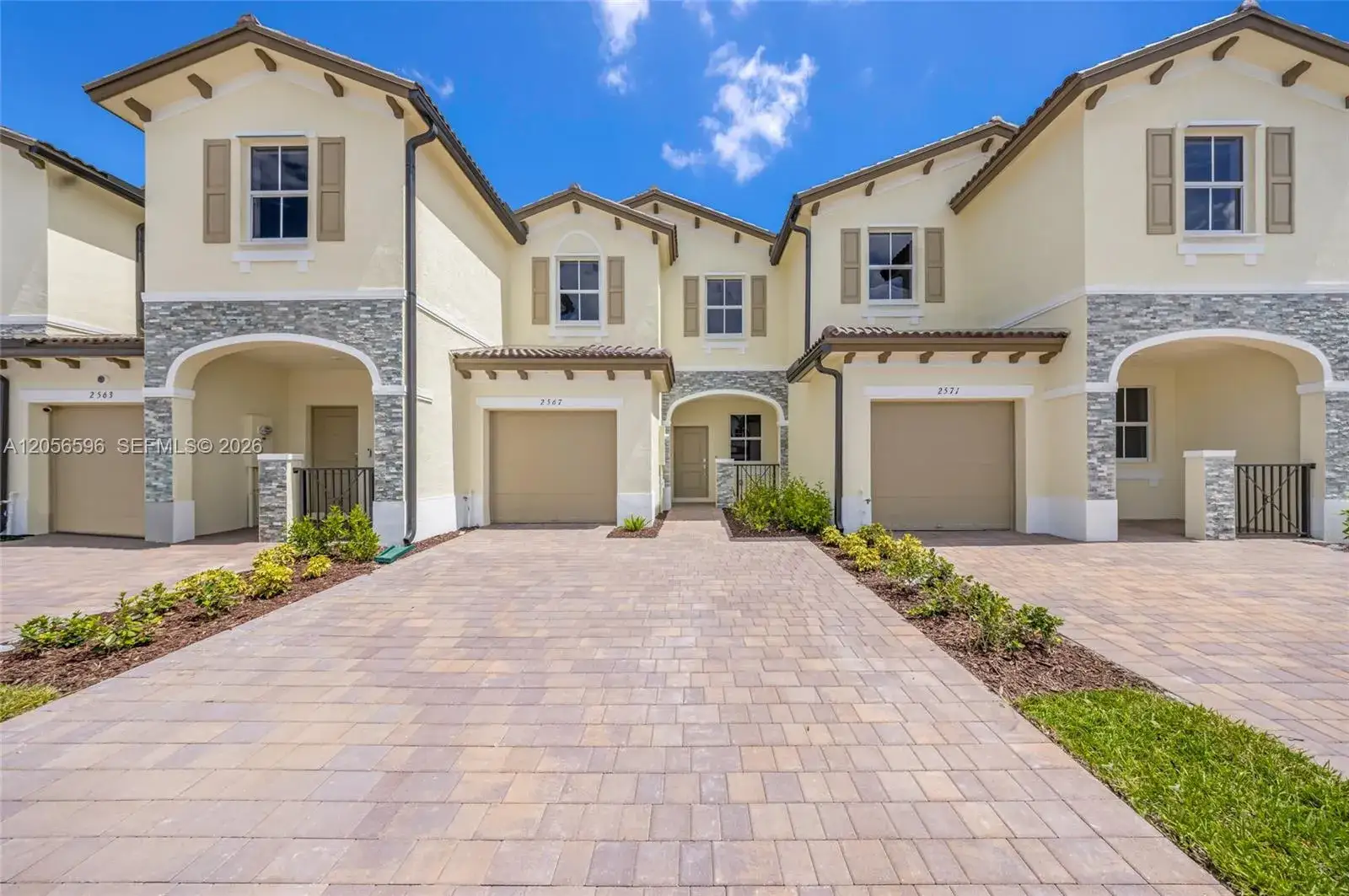 3 bedroom 2 bath Residential Lease for rent at 2567 SE 25th Dr # 2567, Homestead FL 33035