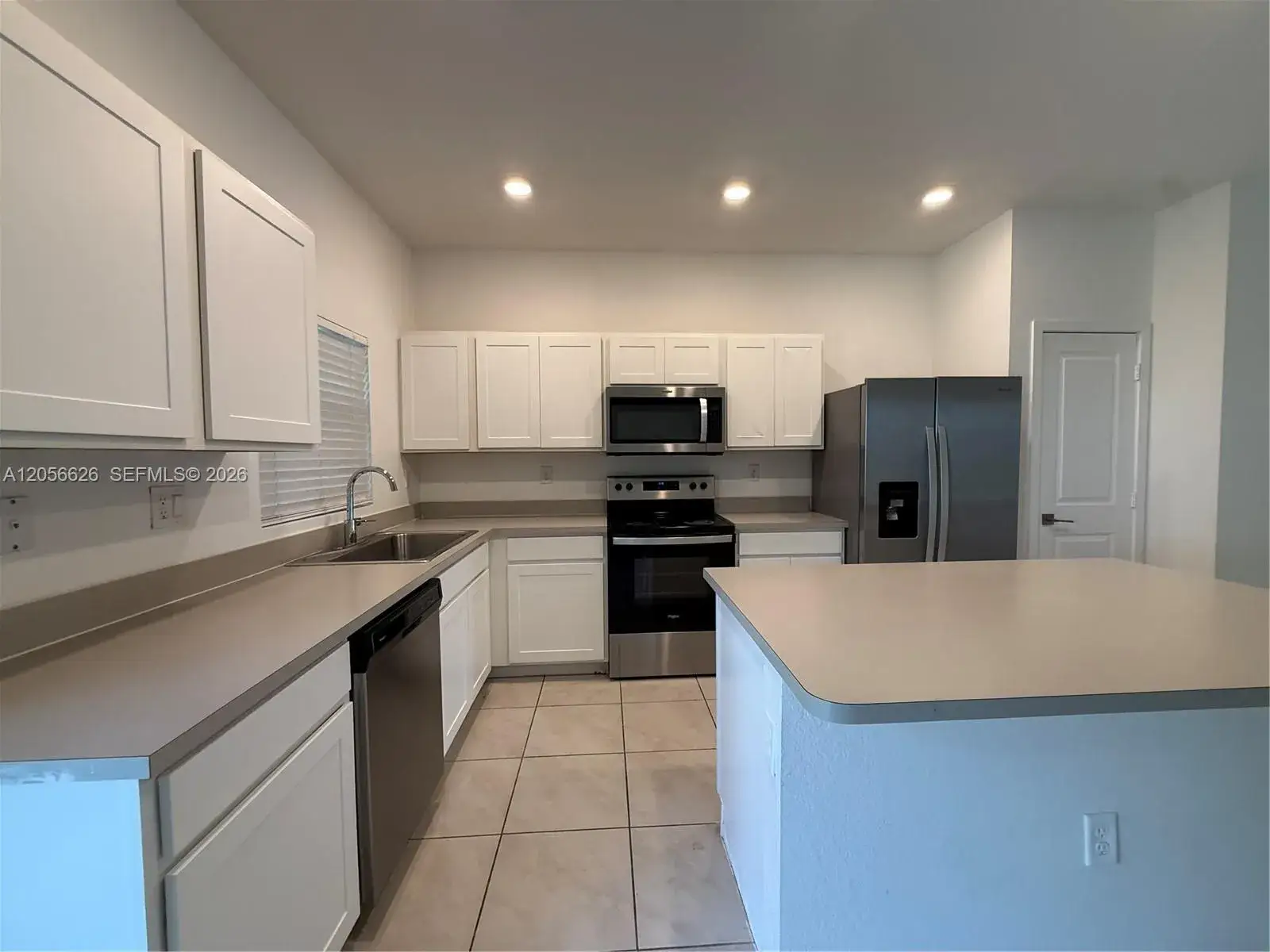 3 bedroom 2 bath Residential for sale at 721 SW 11th St, Florida City FL 33034