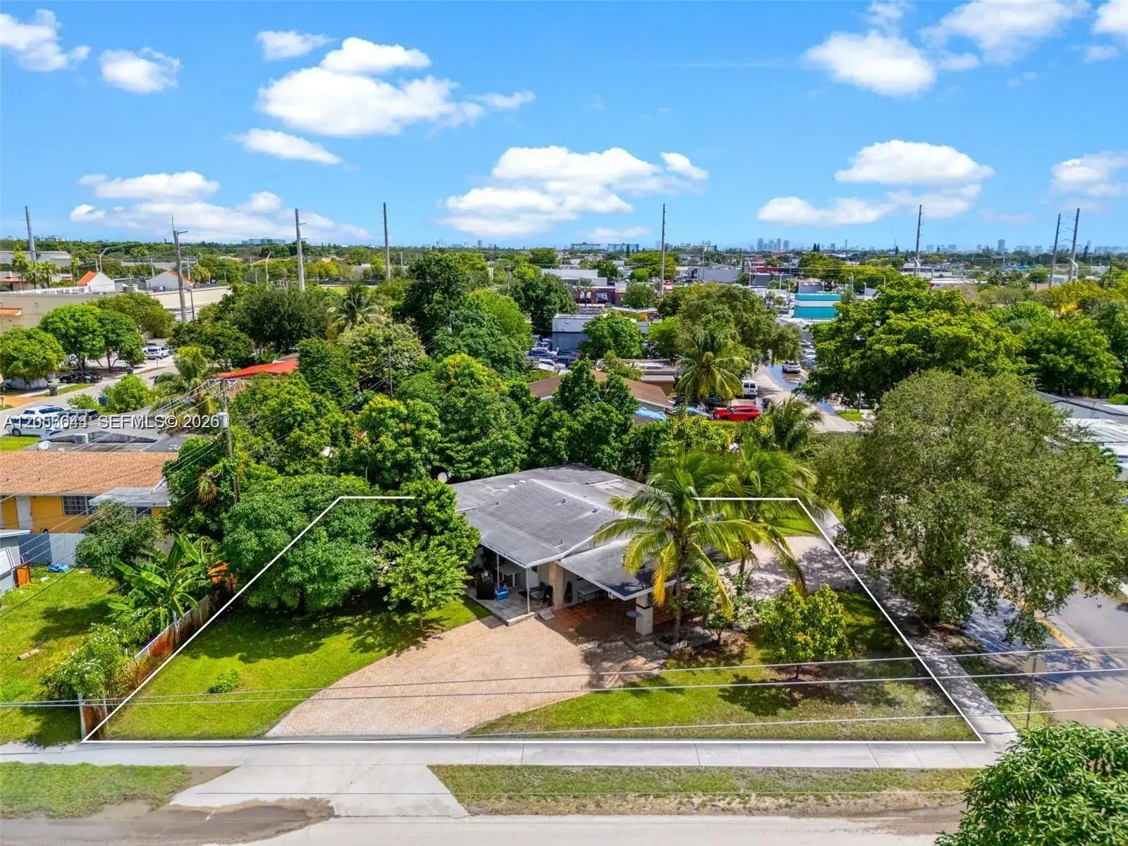 5 bedroom 4 bath Residential for sale at 6045 Dawson St, Hollywood FL 33023