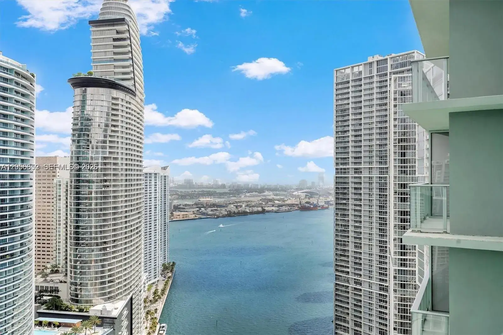 2 bedroom 2 bath Residential for sale at 77 SE 5th St # 4106, Miami FL 33131