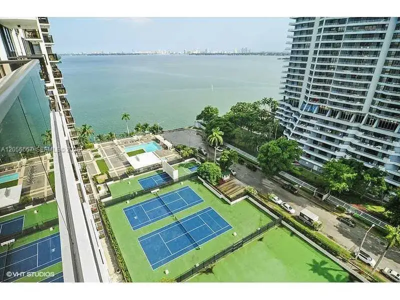1 bedroom 2 bath Residential Lease for rent at 600 NE 36 ST # 1817, Miami FL 33137