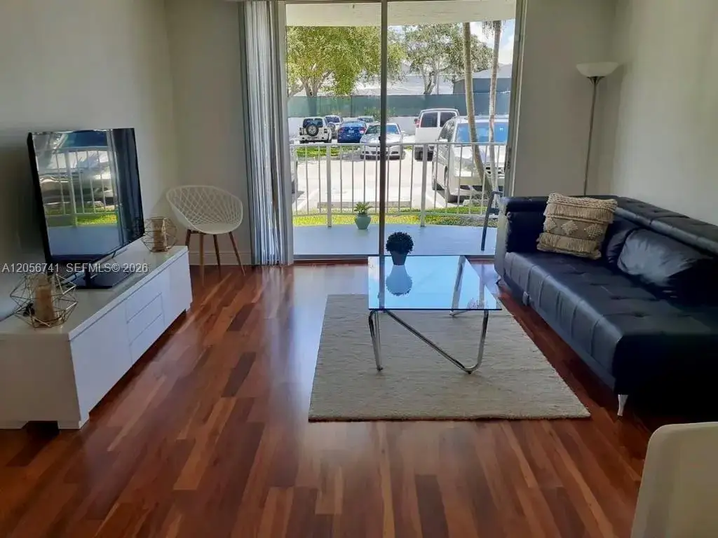 1 bedroom 1 bath Residential Lease for rent at 486 NW 165th St Rd # 103, Miami FL 33169