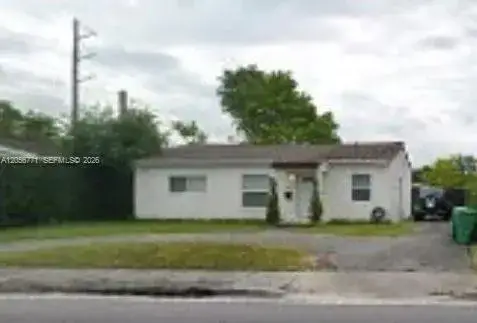 3 bedroom 2 bath Residential Lease for rent at 6212 SW 24th St, Miami FL 33155
