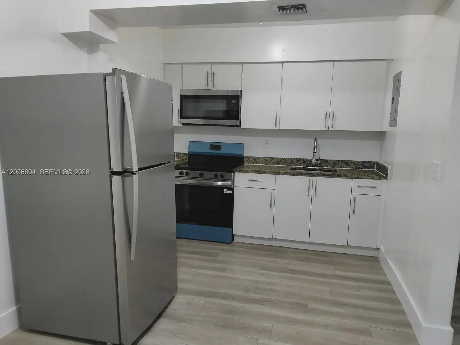 3 bedroom 1 bath Residential Lease for rent at 2025 NW 91 # 2025, Miami FL 33147