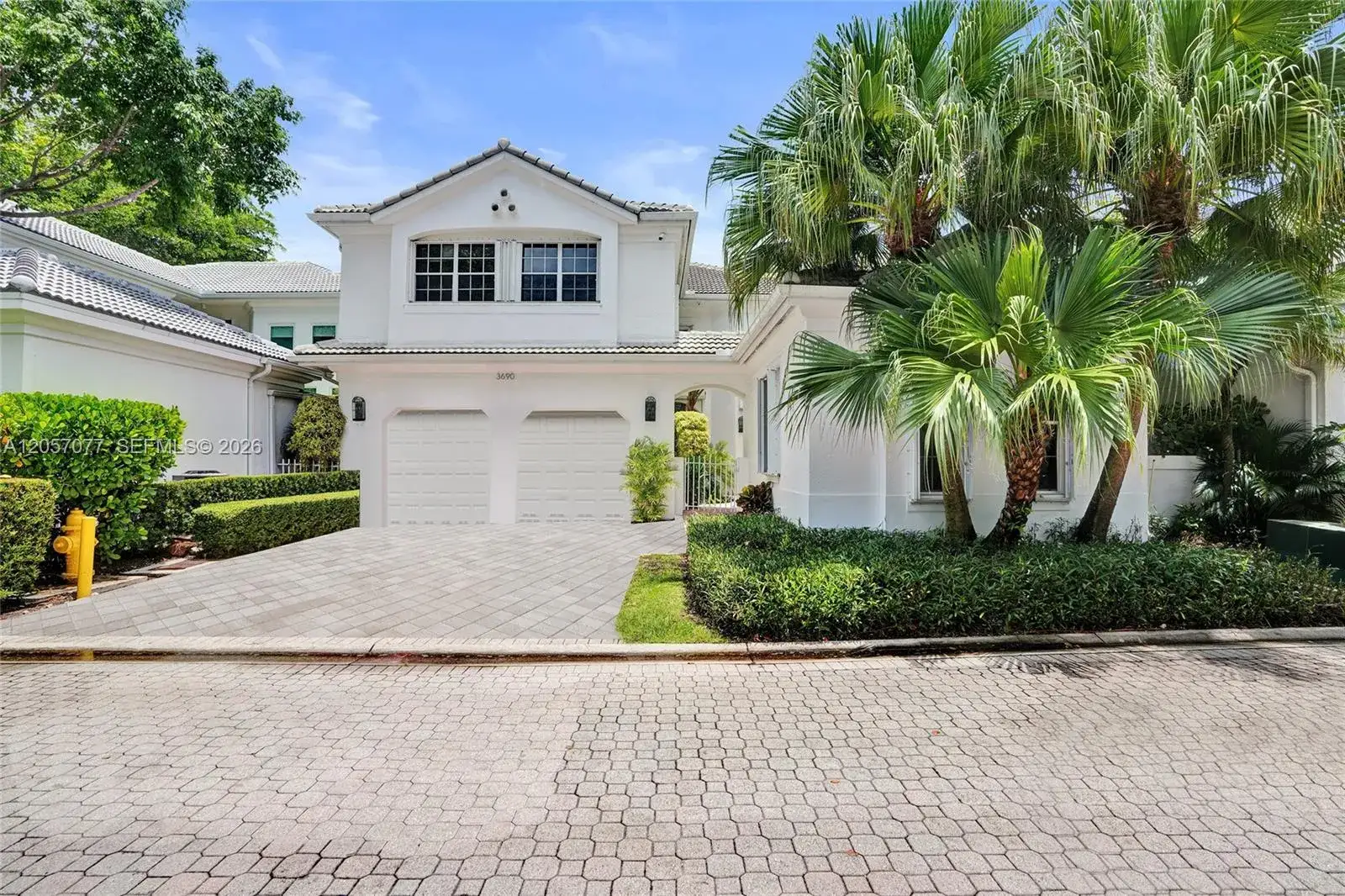 5 bedroom 4 bath Residential Lease for rent at 3690 NE 199th St # 3690, Aventura FL 33180