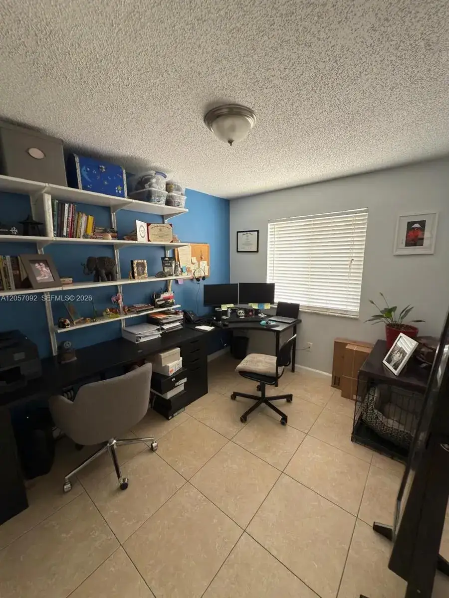 4 bedroom 3 bath Residential Lease for rent at 13909 SW 172nd Ln # 13909, Miami FL 33177