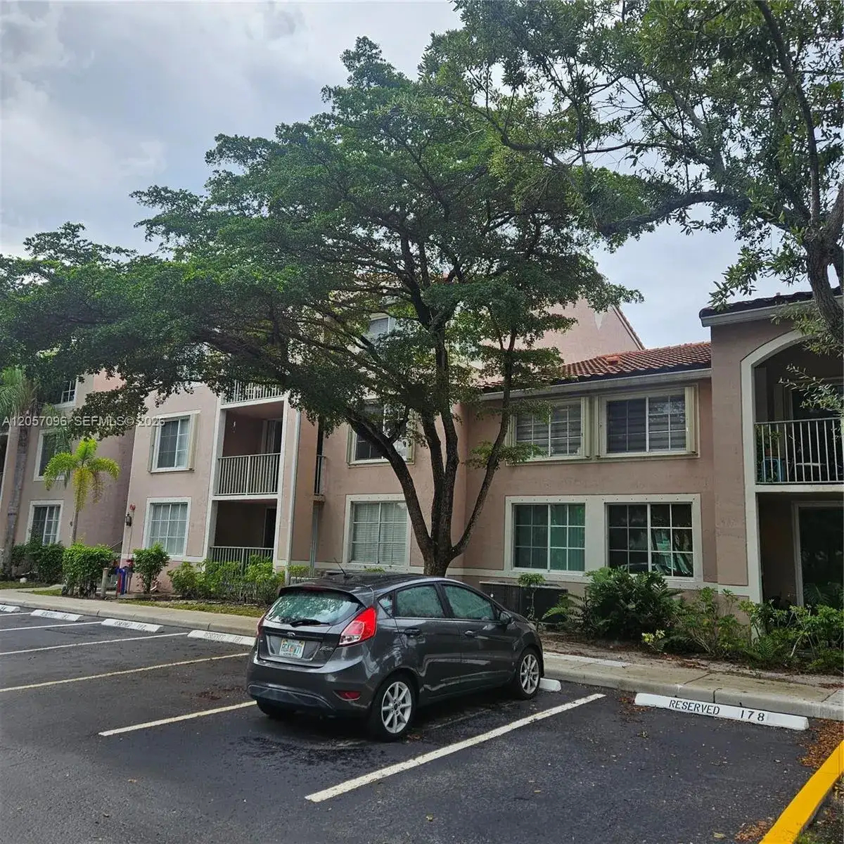 2 bedroom 2 bath Residential Lease for rent at 12124 Saint Andrews Pl # 107, Miramar FL 33025